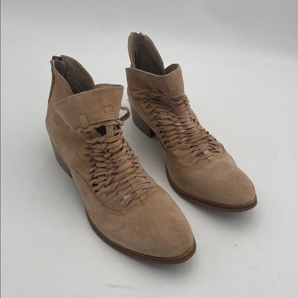 Coldwater creek Tan Leather Ankle Boots women 8M Suede casual office Festival